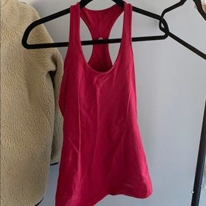 Lululemon top